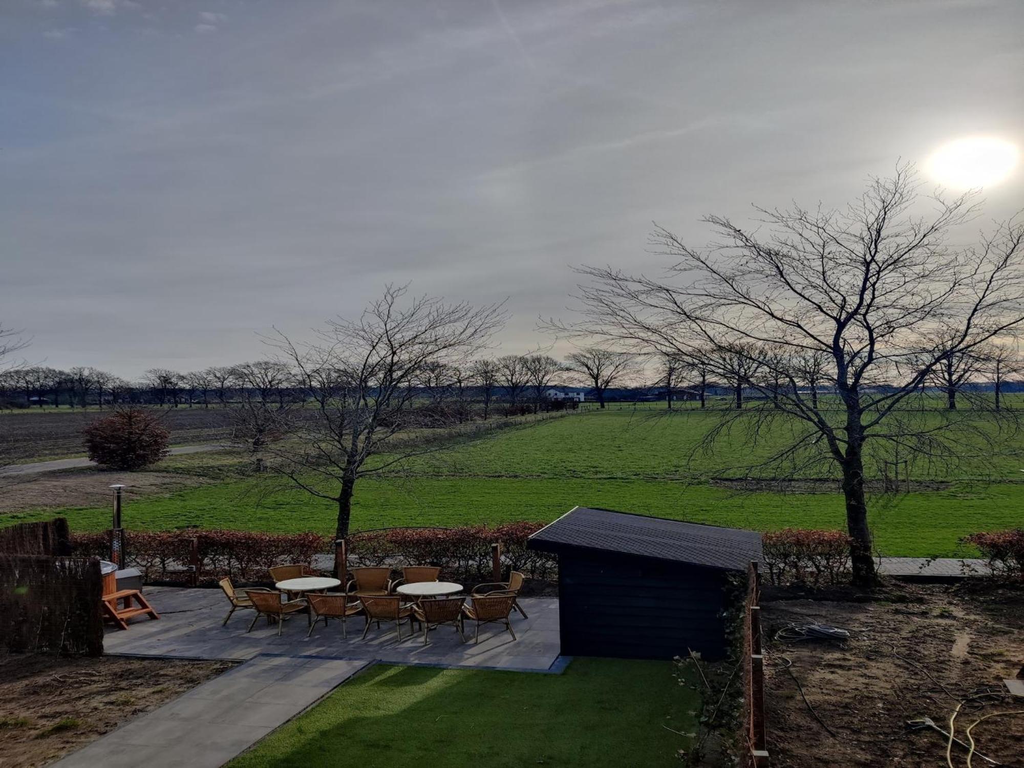Spacious Farmhouse In Silvolde With Garden Buitenkant foto